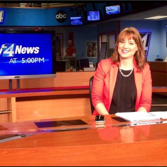 Meet your Posher, Gracie - Picture 3 of 3